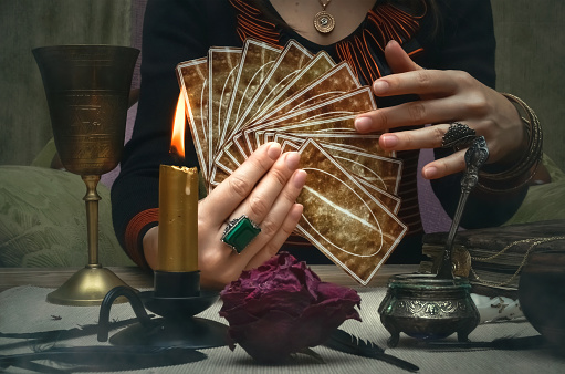 Ghid în tarot